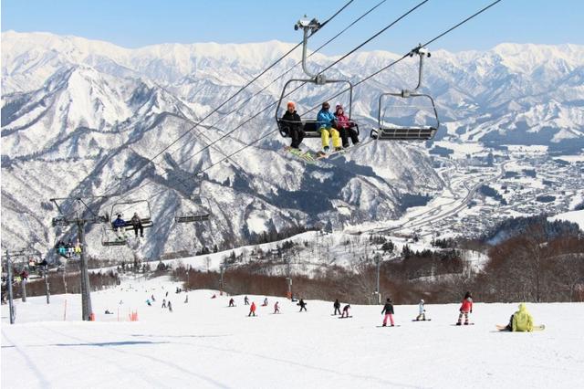 日本十大滑雪地点（日本旅游攻略滑雪季来了）(2)