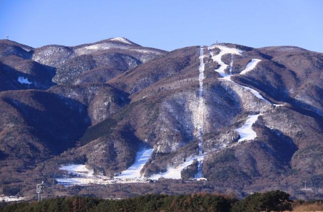 日本十大滑雪地点（日本旅游攻略滑雪季来了）(3)