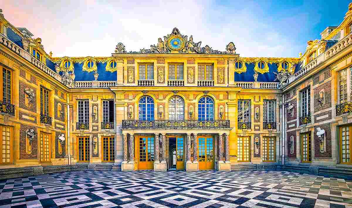 凡尔赛宫-巴黎-法国-大理石庭院