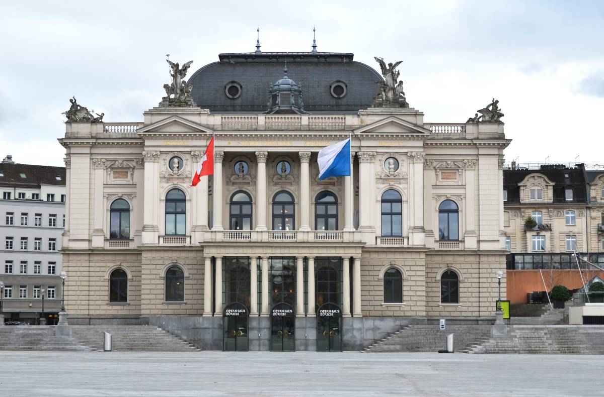 苏黎世歌剧院，瑞士苏黎世
