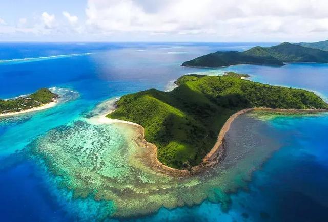 斐济： 世界上第一缕阳光