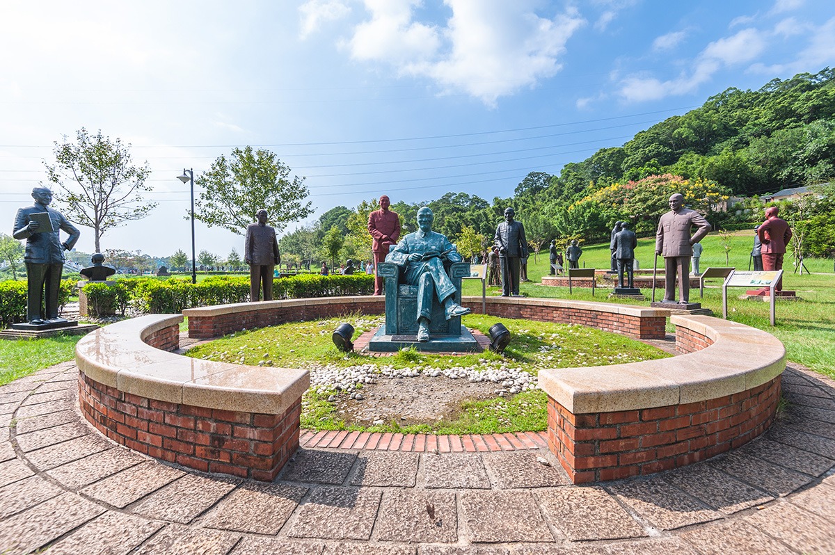 台湾桃园慈湖纪念雕塑公园