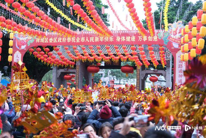 专属于佛山人的浪漫！万人相约通济桥