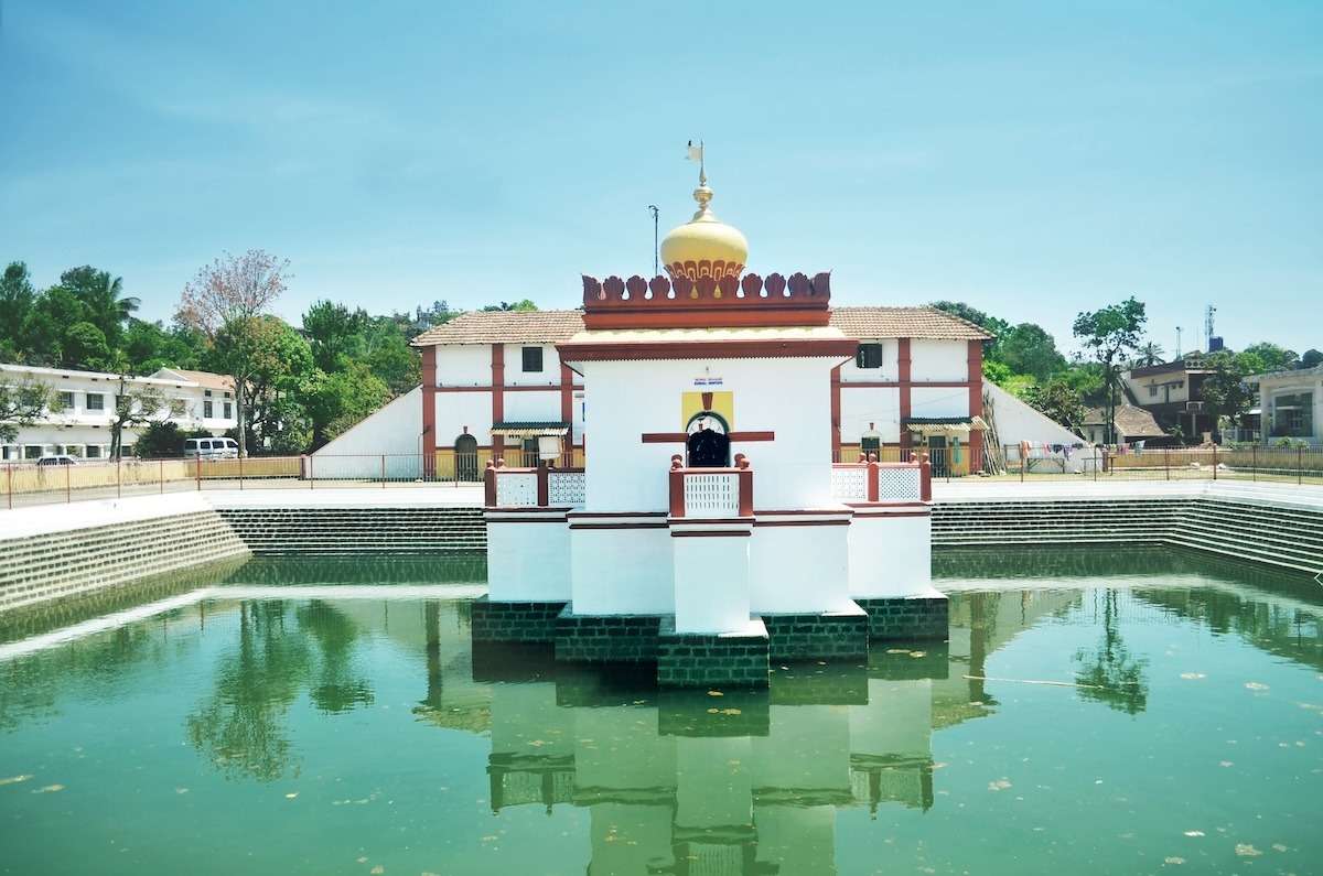 印度科尔格的奥姆卡雷什瓦拉神庙