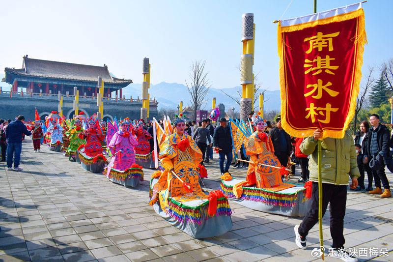 西安楼观：看社火逛大集，欢欢喜喜过大年