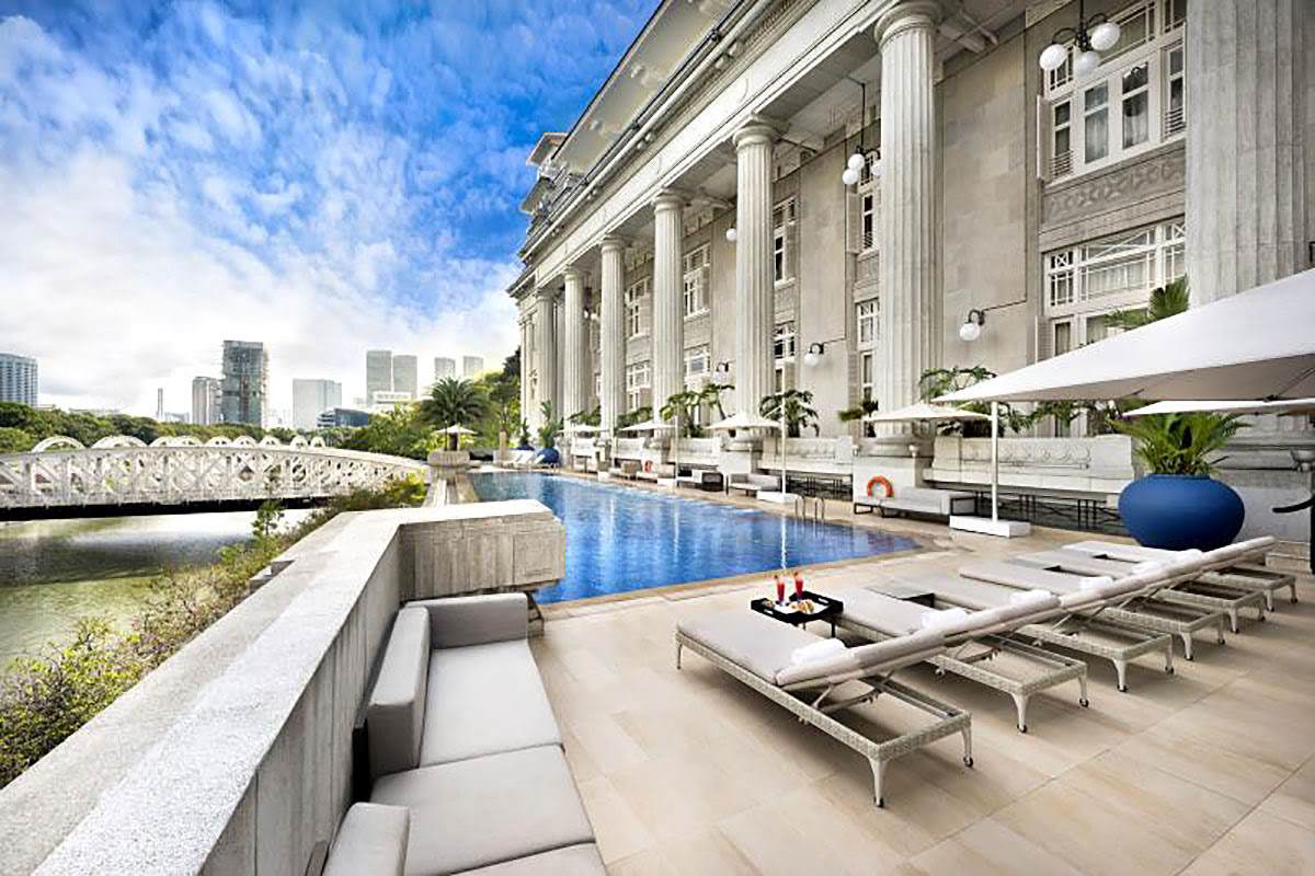 The Fullerton Hotel