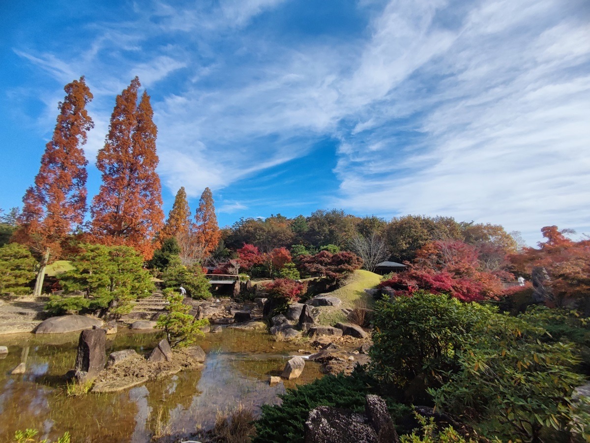 秋天的吉卜力公园，日本名古屋