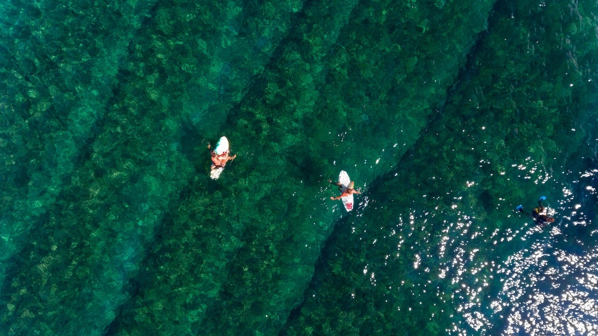 印度尼西亚巴厘岛绿碗海滩海岸