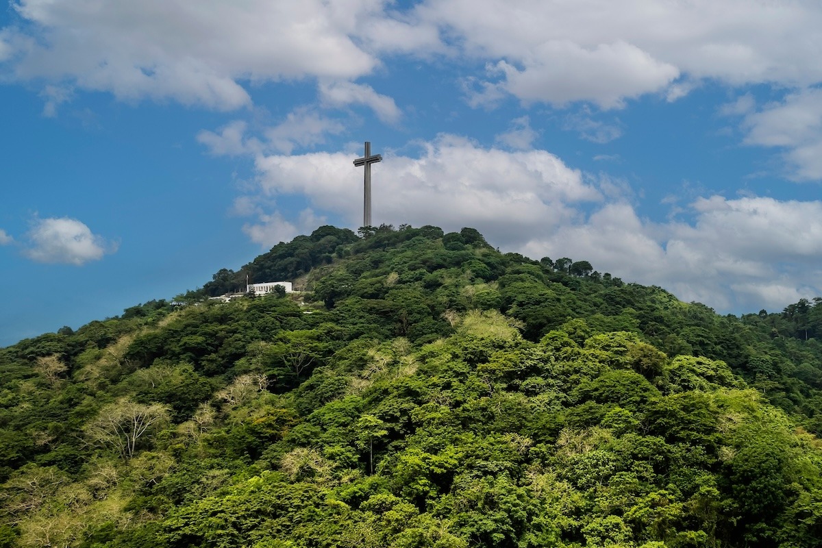 萨马特山国家神殿，菲律宾巴丹