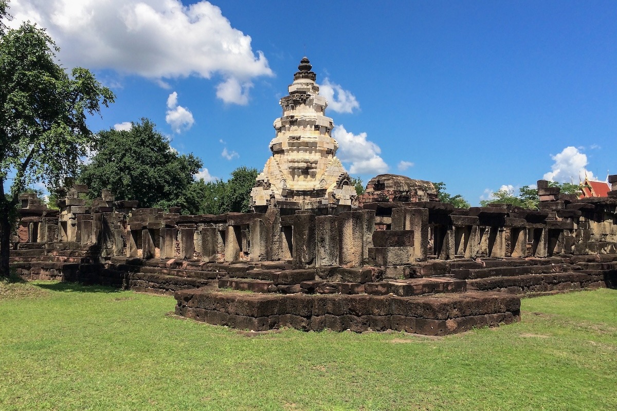 Prasat Hin Phanom Wan