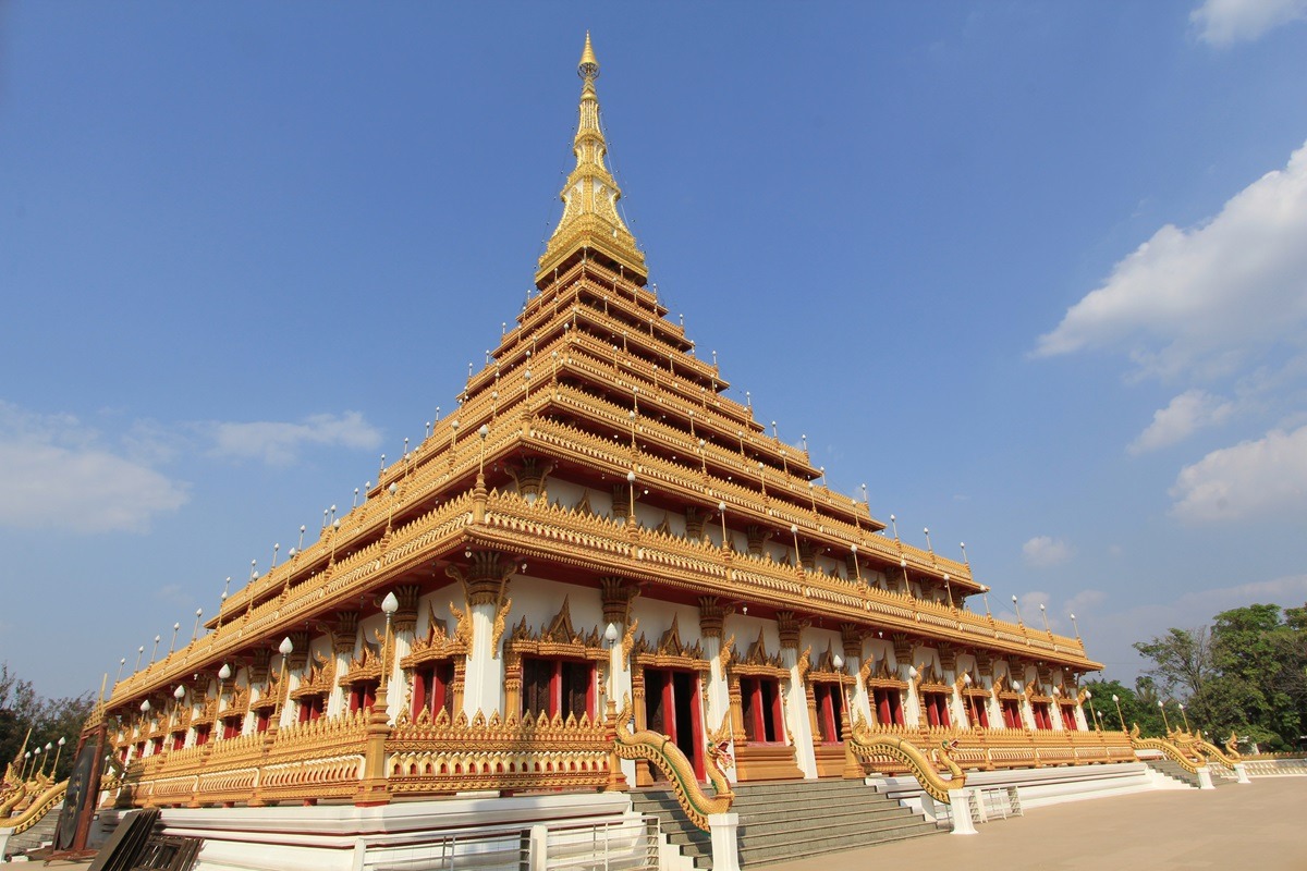 Phra Mahathat Kaen Nakhon