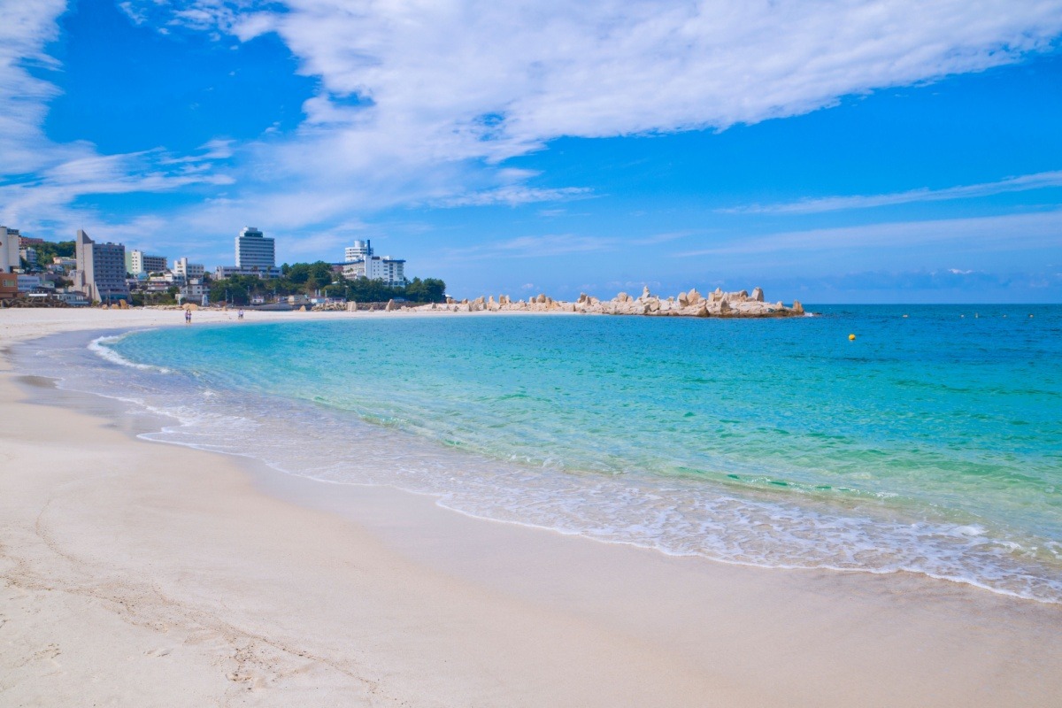 Shirahama Beach