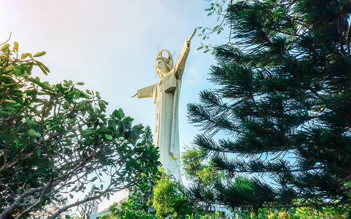 胡志明市周边一日游-越南旅行-头顿-耶稣山