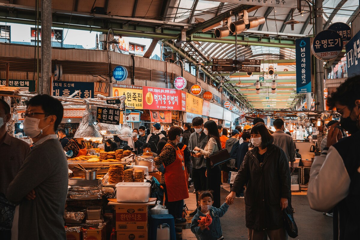 韩国首尔光张市场